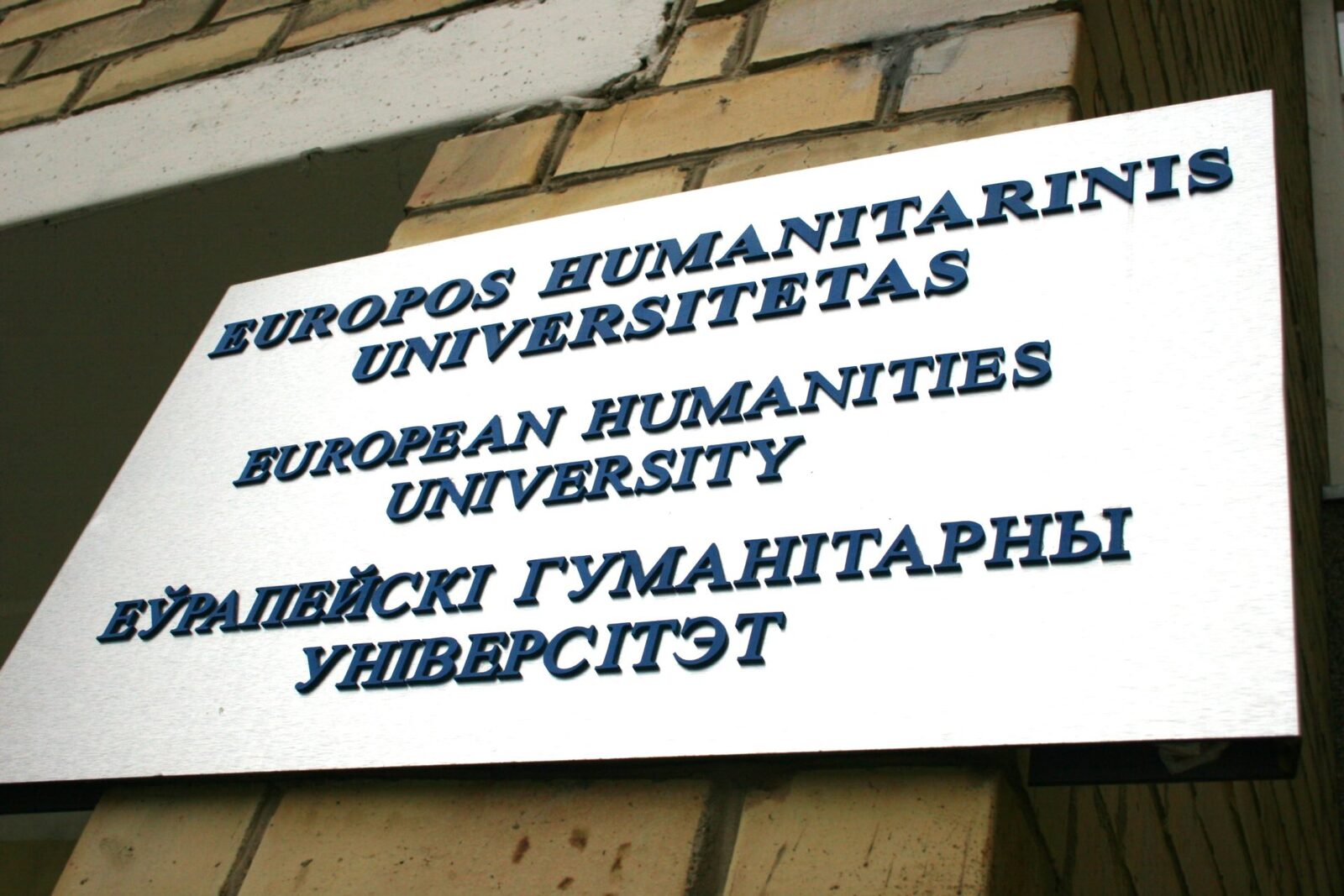 Belarus acuză o universitate UE de extremism. Bruxelles condamnă