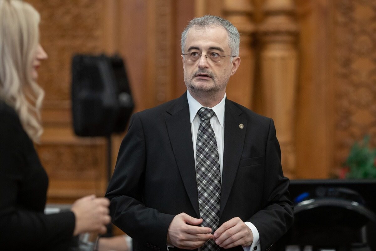Andronache (PNL): „România are deficit uriaș”. PSD, „nota de plată” și noua majorare