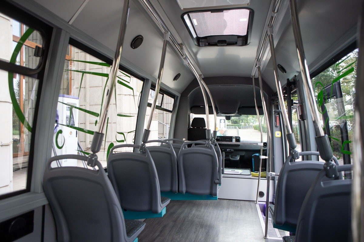 Mister la Iași: Microbuze ELECTRICE, BRUSC mai ieftine cu 30%!