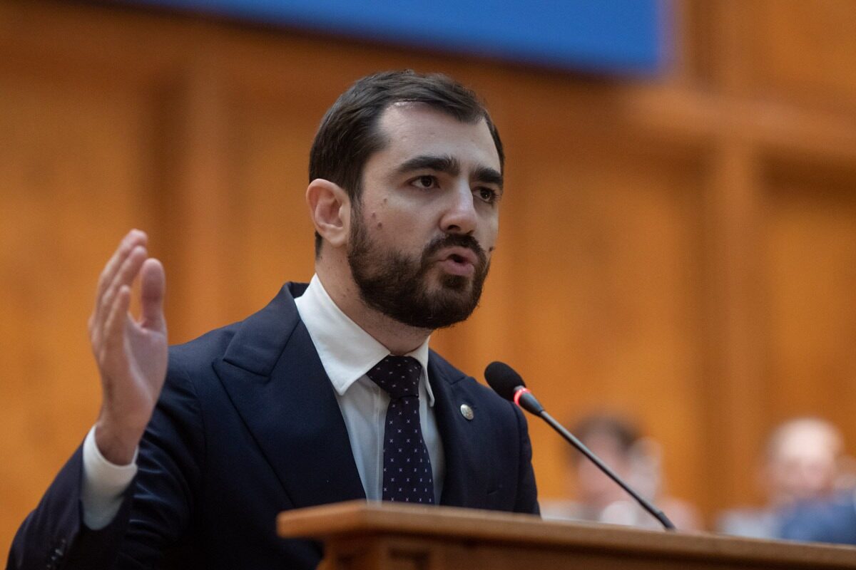 Năsui (USR): Grindeanu, surprins de criza economică pe care a generat-o