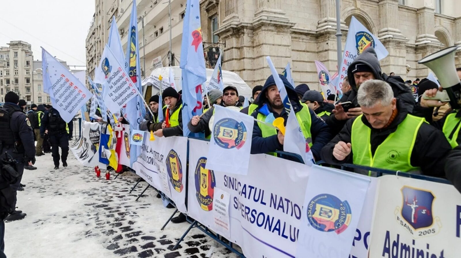 Reducere șoc pentru mamele polițiste și militare: Vârsta de pensionare, schimbată! (document)