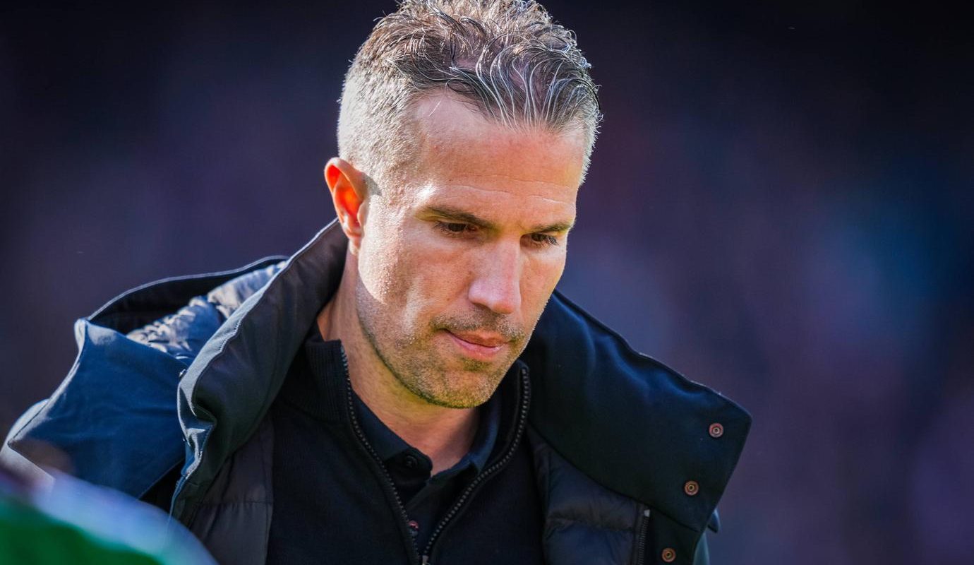 NEC-fans verstoren nachtrust Feyenoord-selectie met vuurwerk bij spelershotel