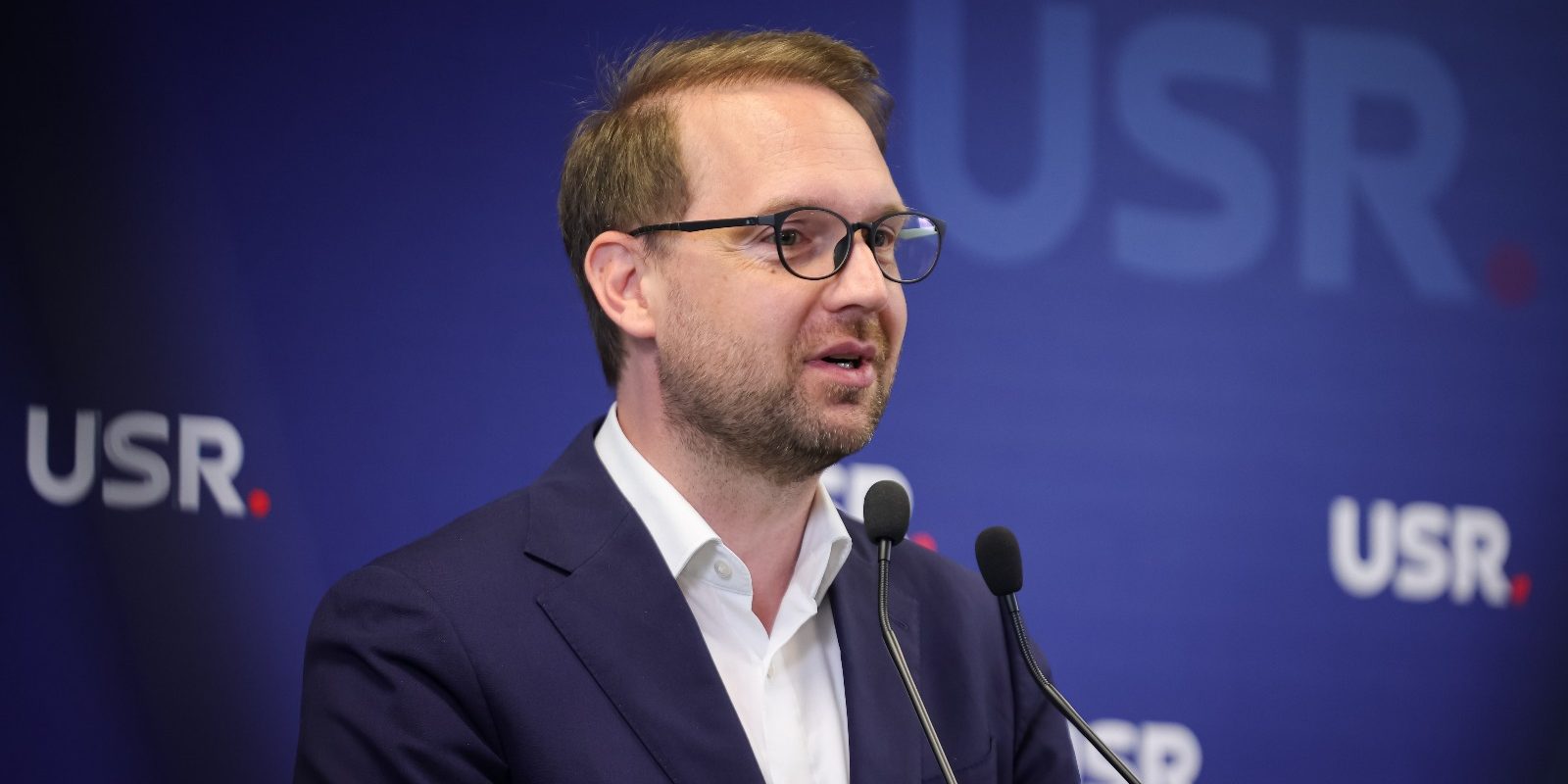 Fritz: Miniștrii USR revin la muncă mâine, „noi nu dezertăm”