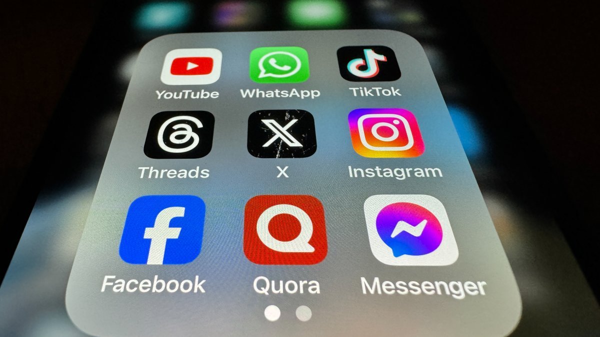 Social media, interzis minorilor sub 14 ani: Propunere șoc în parlament