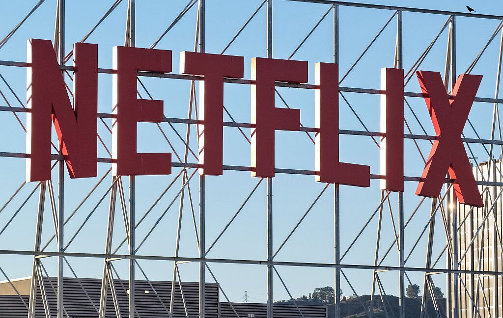Netflix, amendat în Italia: Trebuie să returneze bani clienților pentru scumpiri