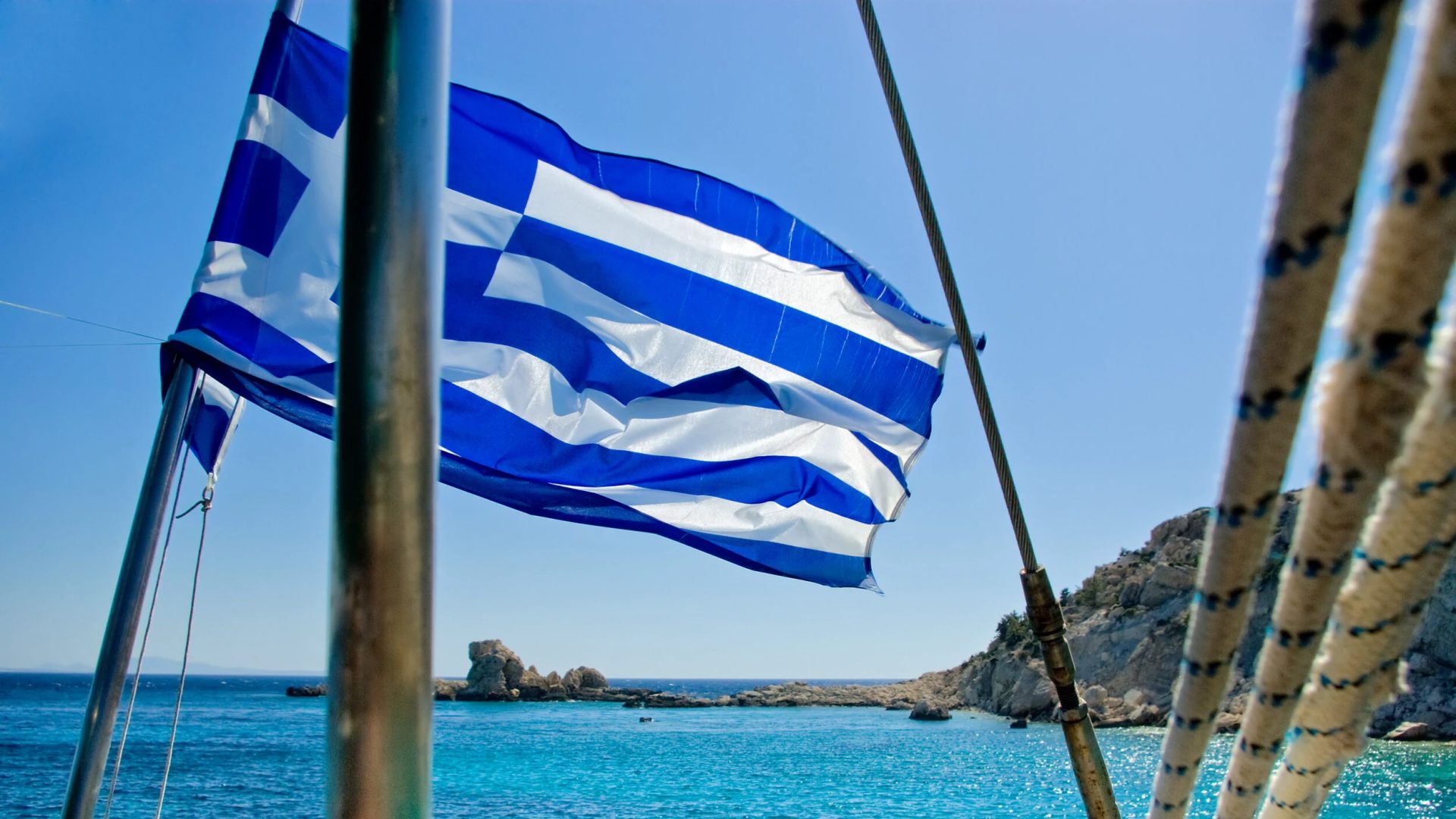 Grecia, sub lupa: Amenzi URIAȘE pentru turiști! Ce reguli NOUĂ trebuie respectate