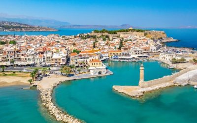 Restricții pentru femei impuse din această vară în Grecia. Reguli noi, cu amenzi de până la 3.000 de euro