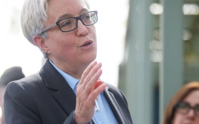 Kotek dă foc la orele de curs: Scandal la Portland din cauza ordinului