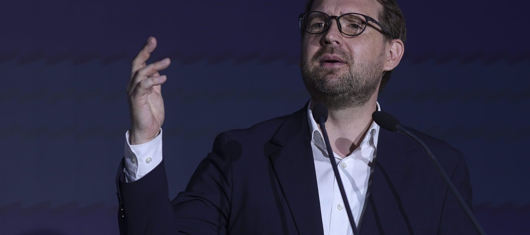 Fritz ATACĂ PSD: „Sperați haos! Să fie ca pe vremea lui Ciucă și Ciolacu”