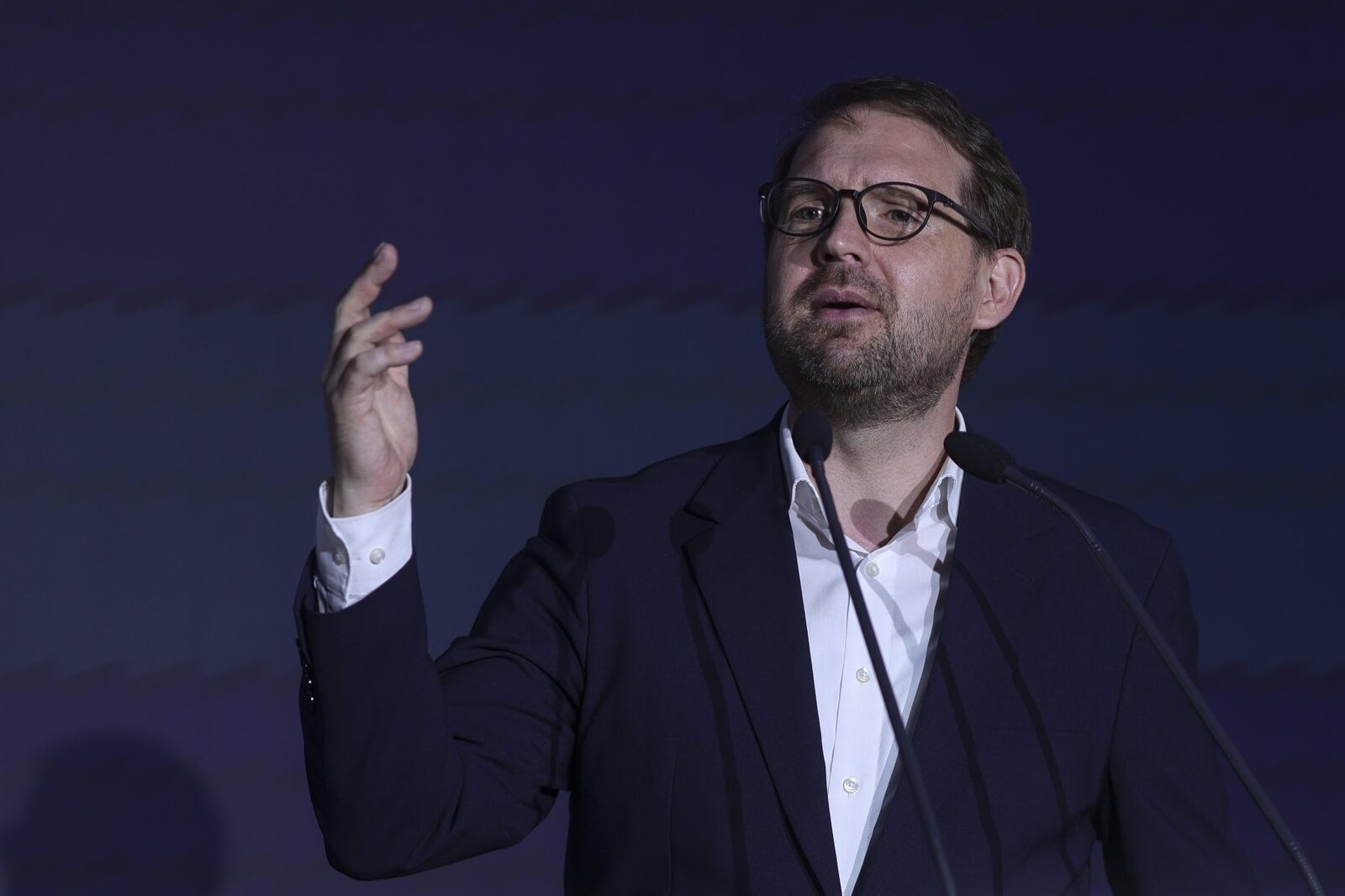 Fritz ATACĂ PSD: „Sperați haos! Să fie ca pe vremea lui Ciucă și Ciolacu”