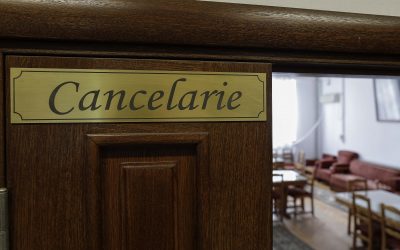 Ministrul EDUCAȚIEI vrea bani în plus pentru profesori: Munca de acasă, plătită