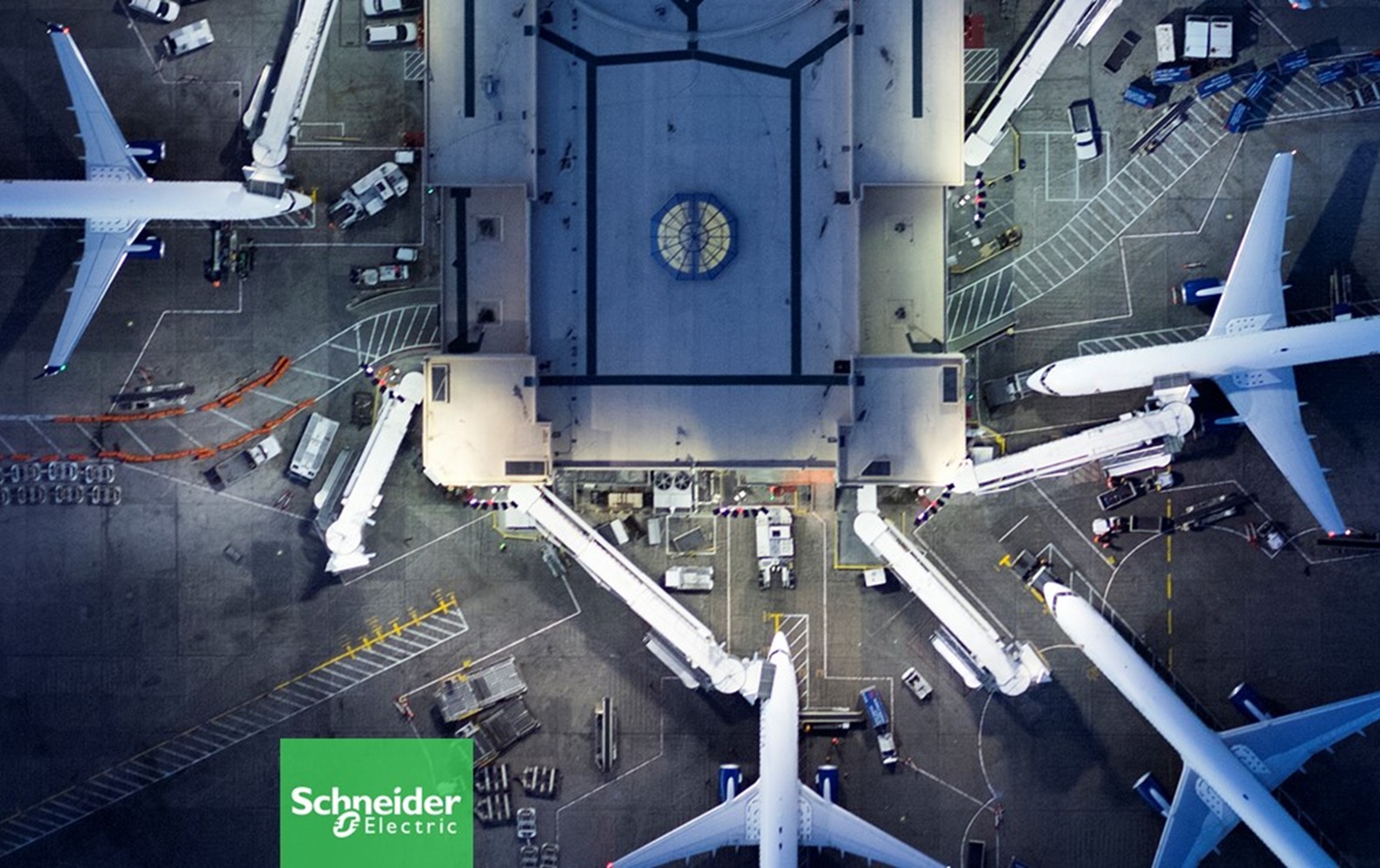 Schneider Electric revoluționează infrastructura aeroportuară, centru de control integrat
