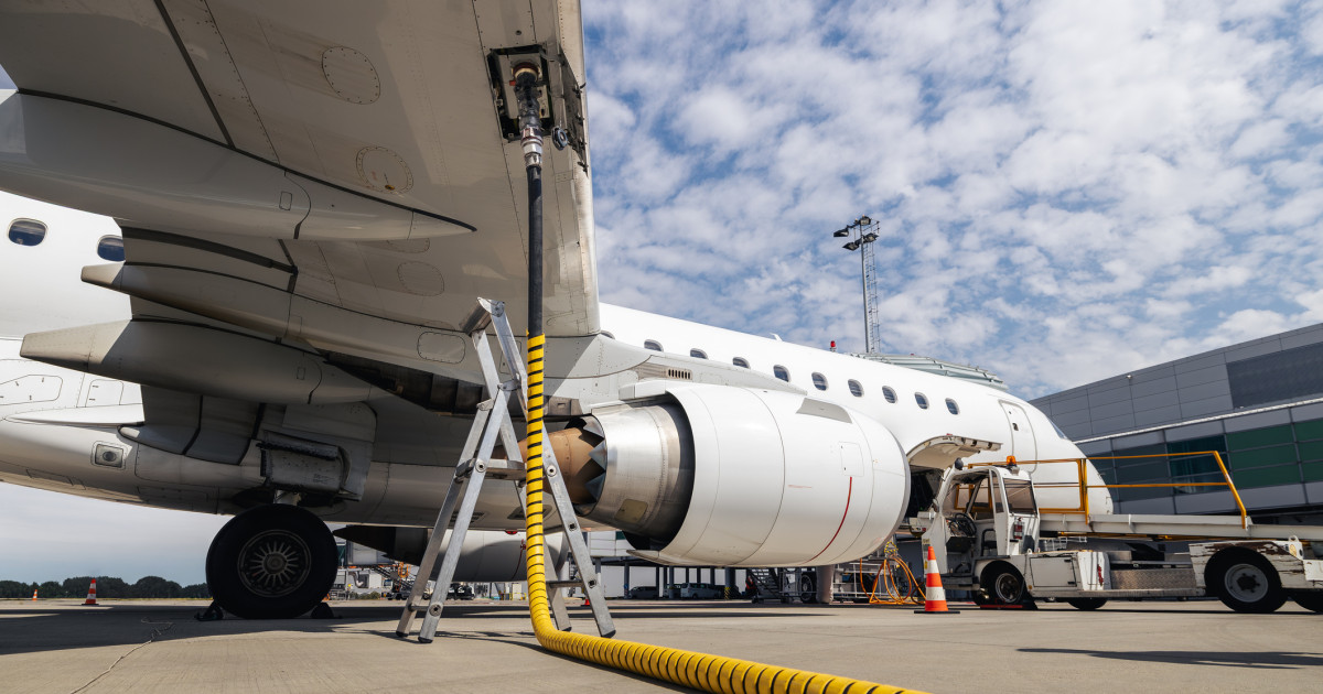 UE ia măsuri urgente: Avioane, puse pe butuci fără combustibil