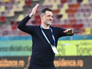 Răsturnare de situație la FCSB: Pleacă sau rămân vedetele