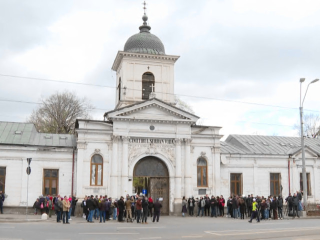 Misterul din jurul înmormântării lui Mircea Lucescu la Bellu