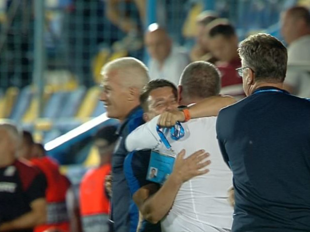 Antrenorul X, după discuțiile cu Gigi Becali, a luat licența PRO