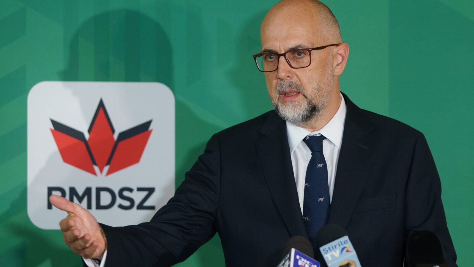 Magyar, după victoria Tisza: Negocieri cu UDMR. Kelemen Hunor, chemat la Budapesta