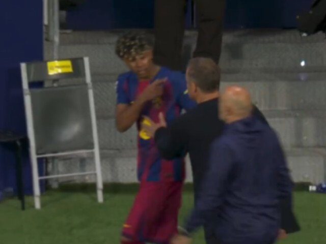 Lamine Yamal, nervi la Atletico: Hansi Flick rupe tăcerea despre reacția puștiului