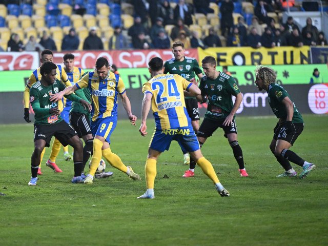 Unirea Slobozia – Petrolul, live text: Egalul, cel mai prost rezultat