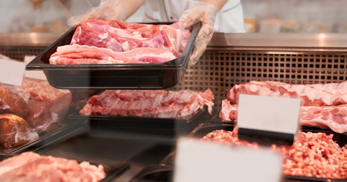 Mielul de paște se scumpește: 60 lei/kg. Producătorii: „75% din vânzări acum”