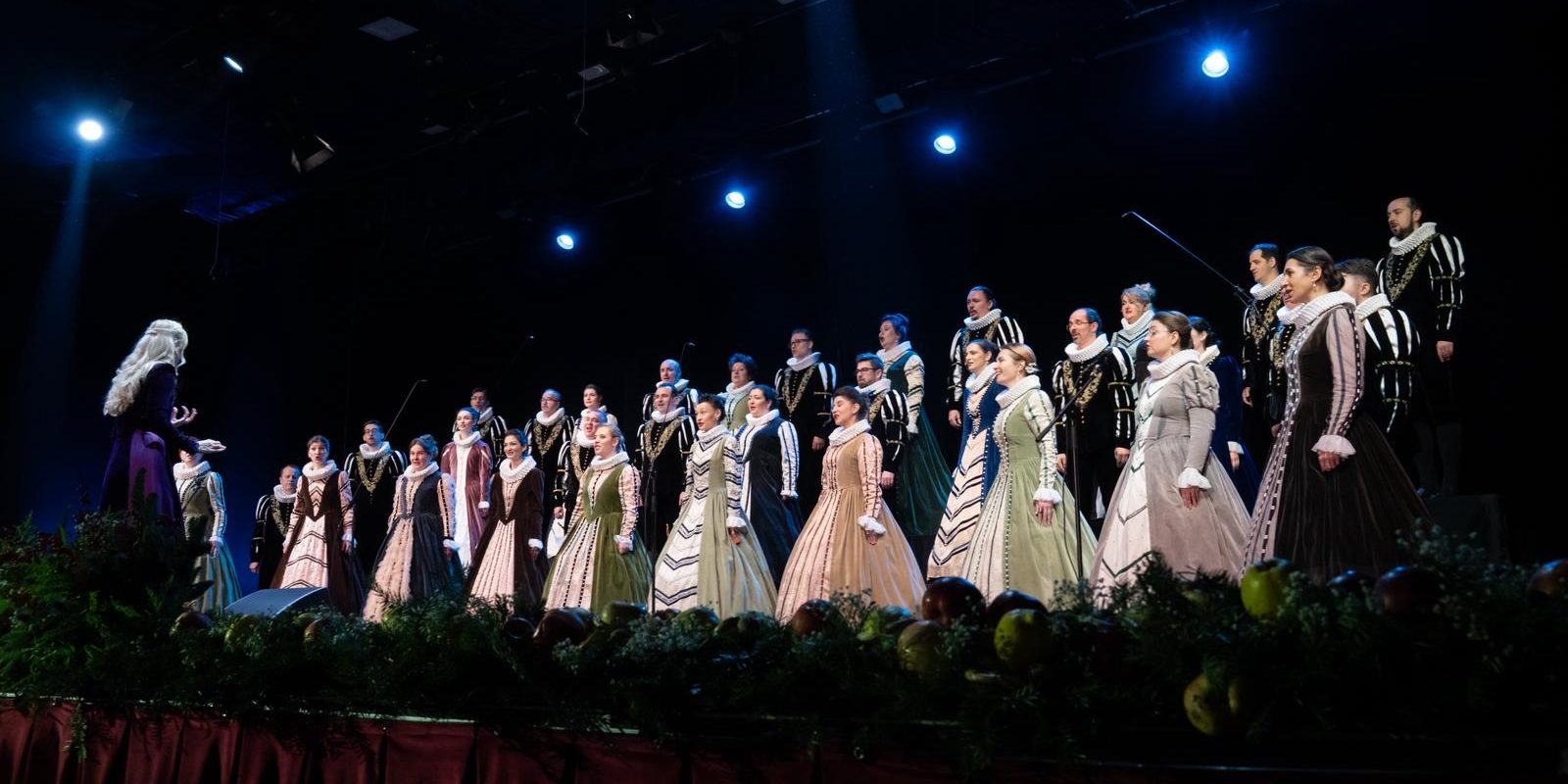 Corul madrigal aduce muzica pascale la București