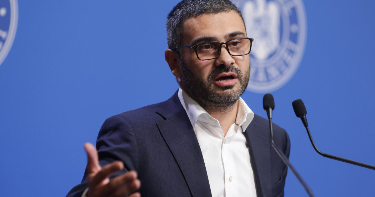 Manole anunță majorări salariale: Când și în ce condiții vor primi bugetarii mai mulți bani