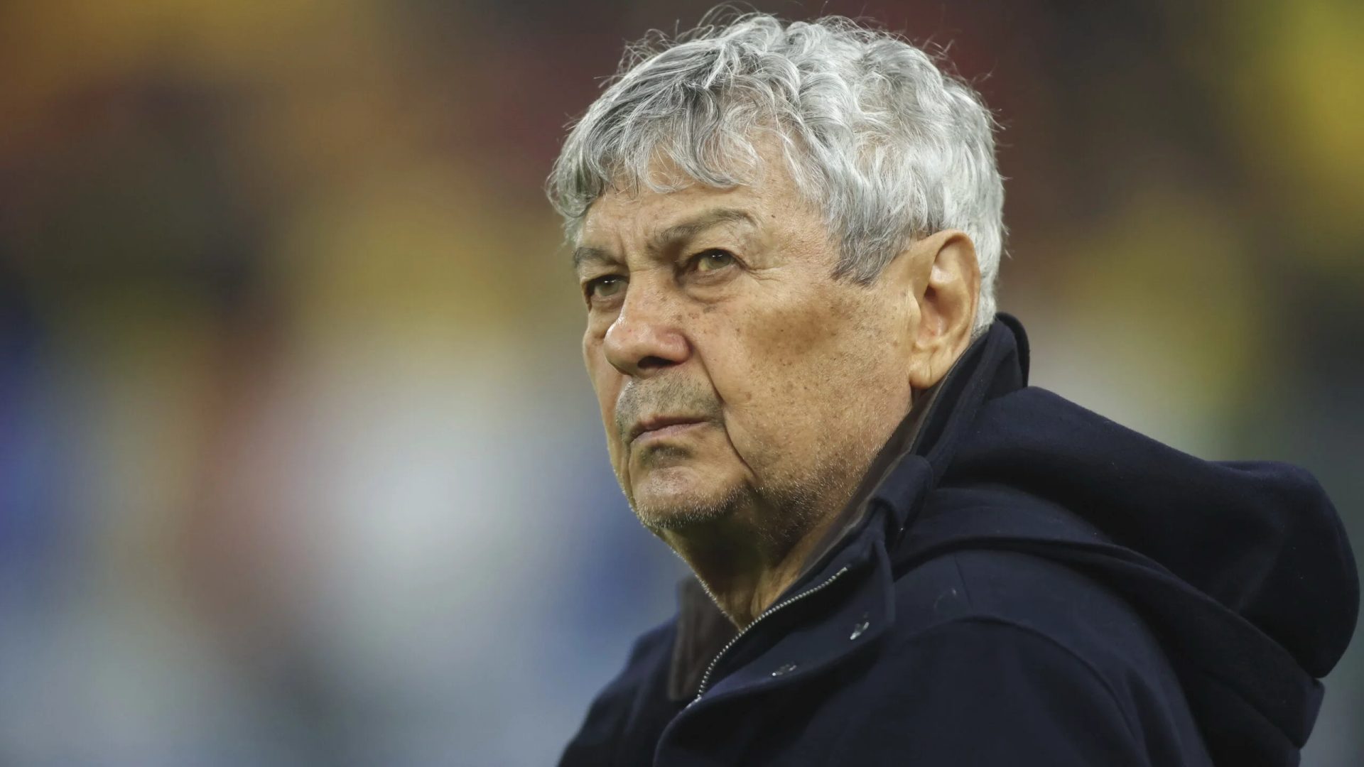 M. Lucescu, în continuare la terapie intensivă. Medicii iau în calcul ECMO: Ce presupune