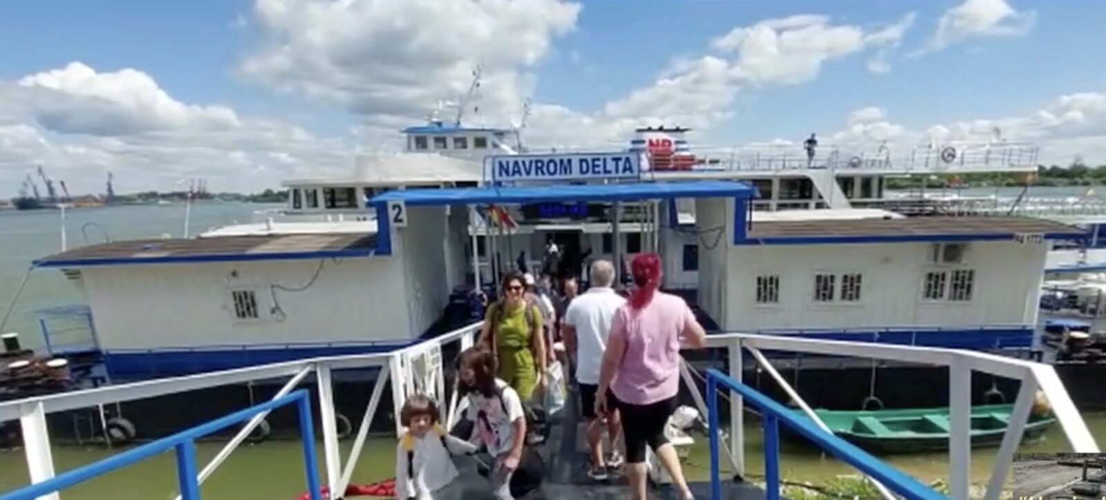 Bac-ul navrom între ic brătianu și galați: Restricții pentru transportul pe dunăre