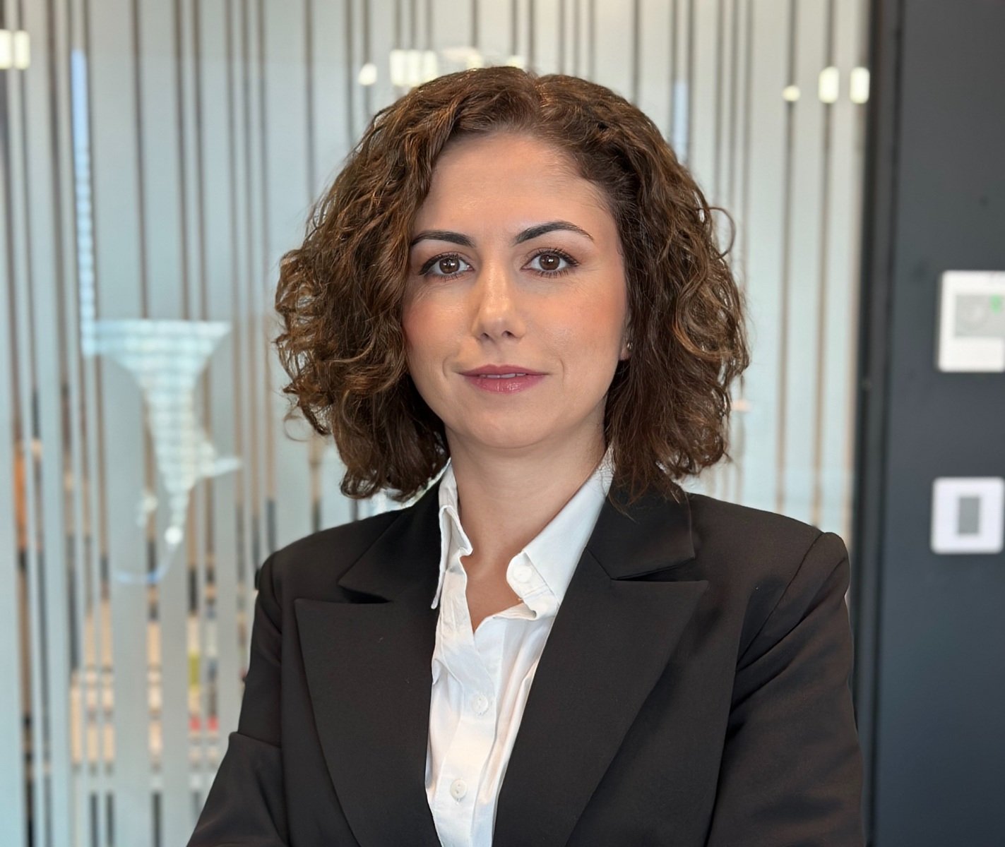 BT Direct face echipă cu JYSK: Credite pentru mobilarea casei, direct la raft