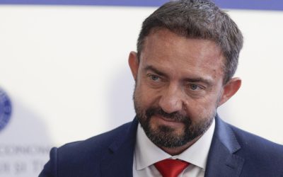 Costul kerosenului pune TAROM pe butuci: Biletele se scumpesc în vară