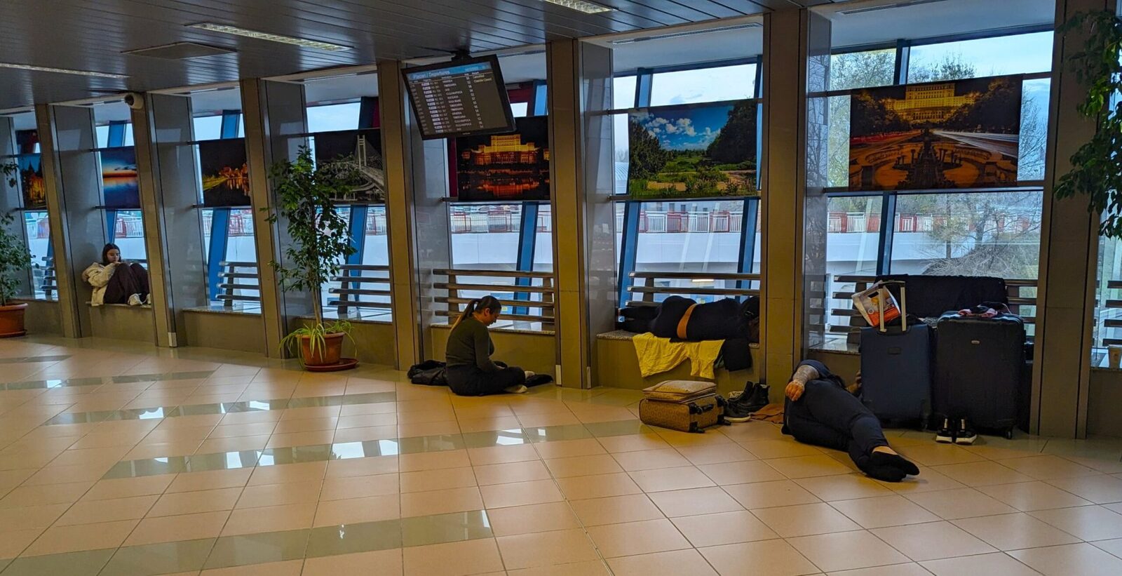 Otopeni: Sinecure blindate la CNAB și sfidarea Bursei, pe bani mulți