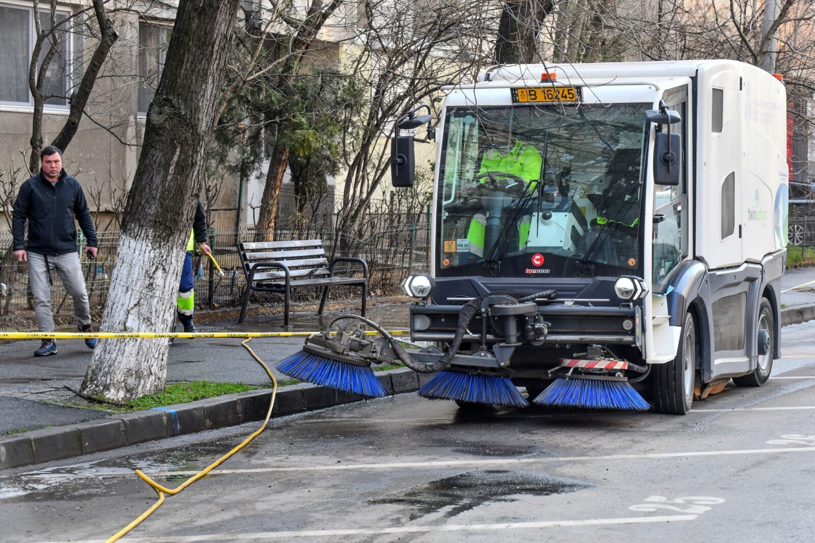 Curățenie în Sectorul 6: Microzonele 15, 20 și 23, vizate în Militari