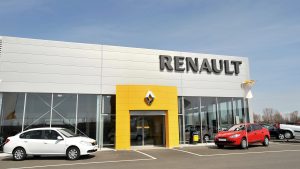 Renault, măsuri drastice: 2.400 de posturi eliminate, luptă cu mărcile chineze