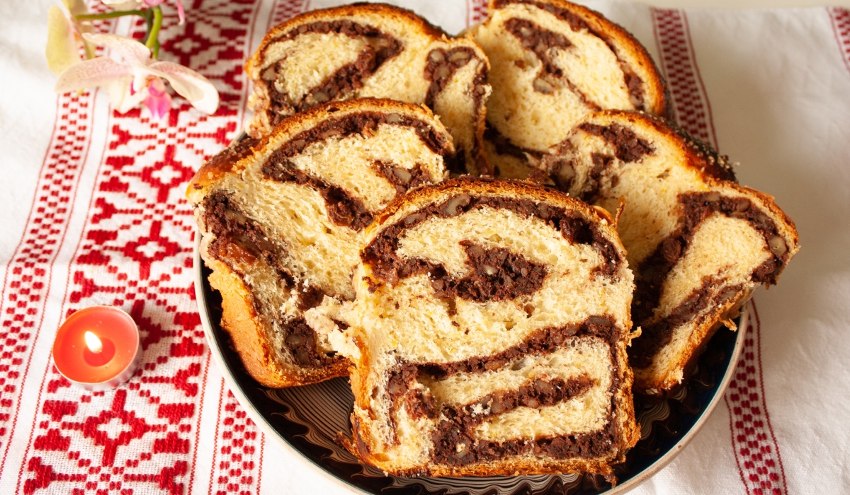 Rețeta bunicii: Budinca de cozonac, desertul perfect din resturile de Paște