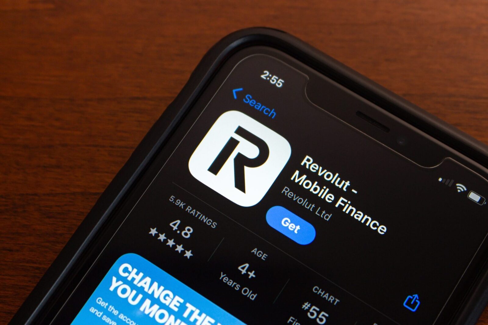 Amendă colosală pentru revolut în Italia: Utilizatorii, victimele unei scheme