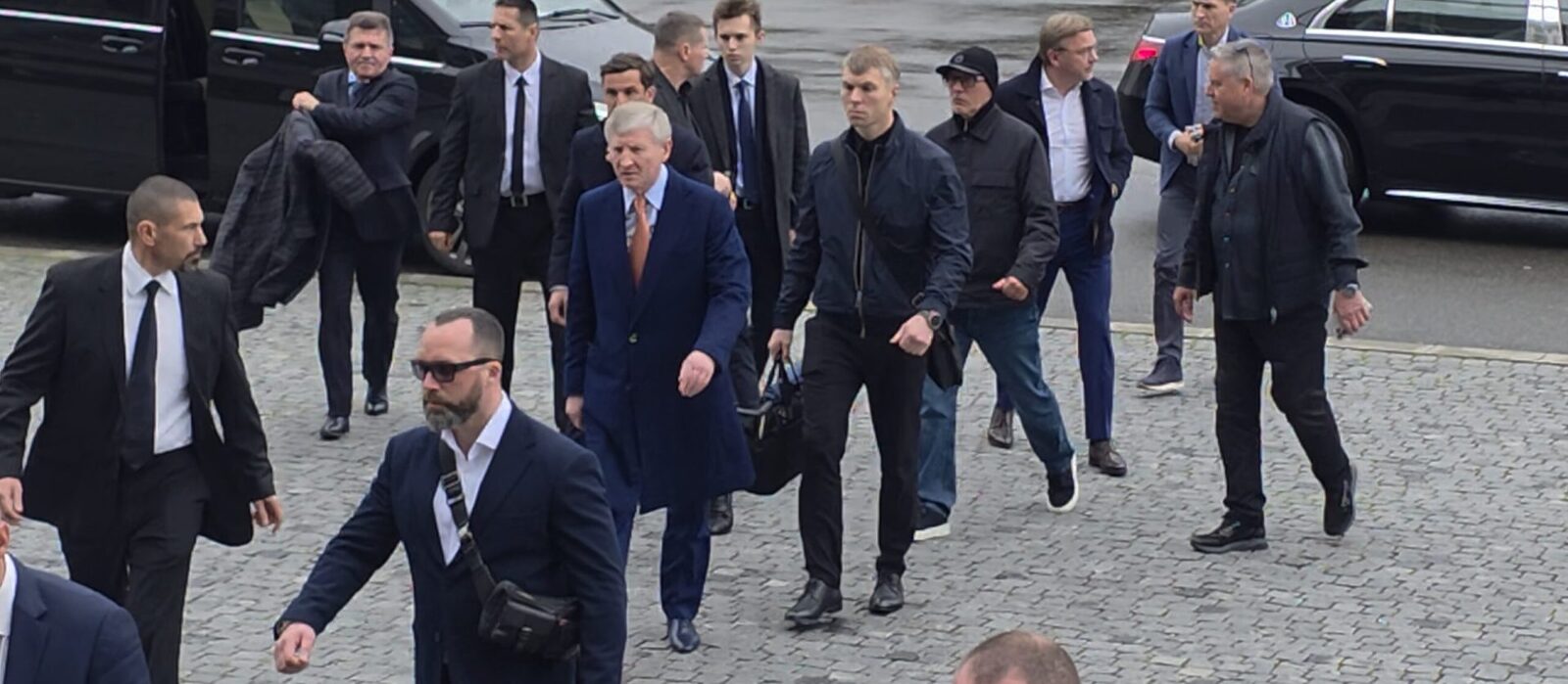 Ahmetov, miliardarul ucrainean, la București pentru Lucescu. Gest impresionant