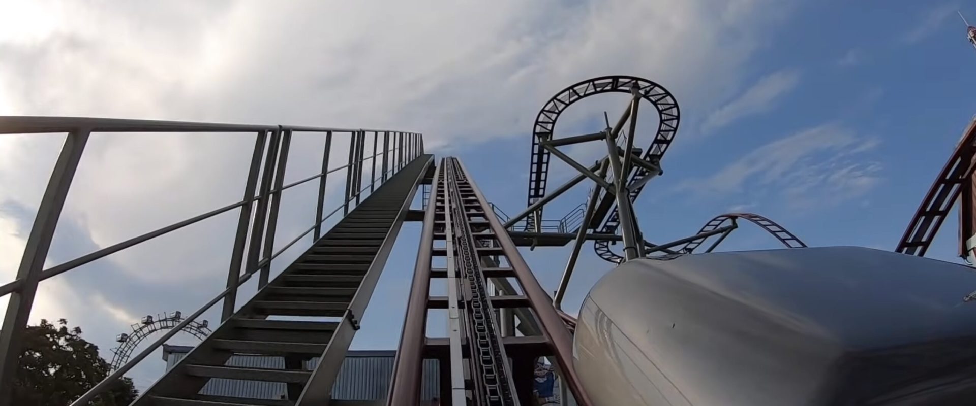 Cinci răniți la Viena, după deraierea unui rollercoaster într-un parc