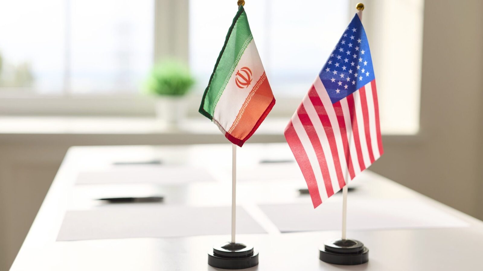 Negocieri SUA-Iran, fără acord. JD VANCE părăsește PAKISTAN-ul. TEHERAN, acuzații grave