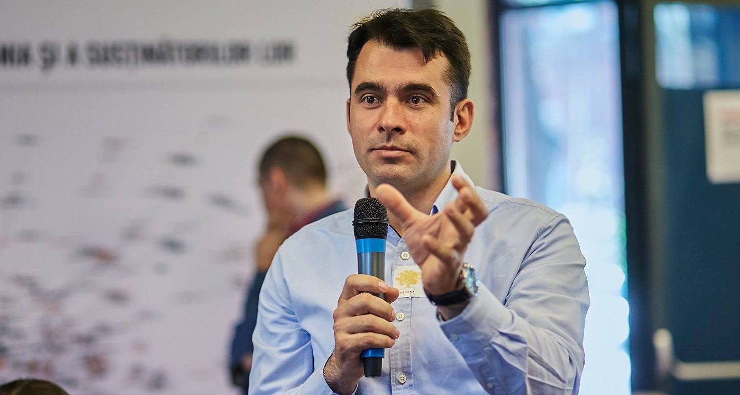 Lider USR, despre PSD și AUR: „Să se ia-n brațe dacă vor guvernare”