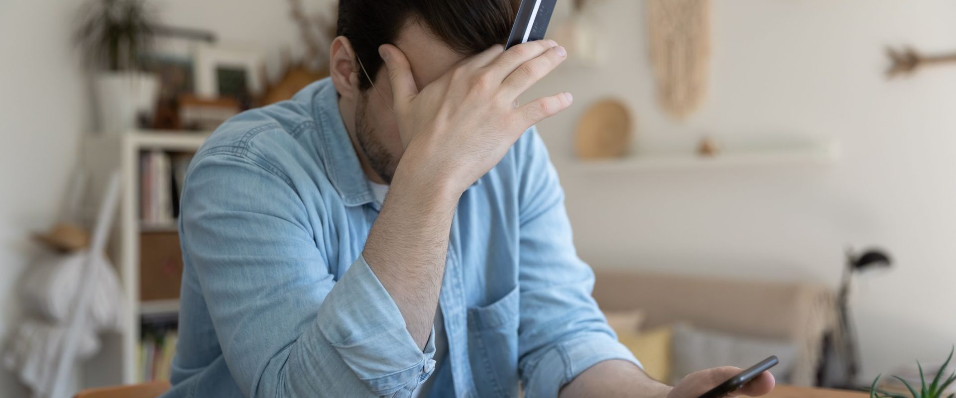 Ghid crucial de paște: 10 capcane online, cum să nu cazi pradă hackerilor