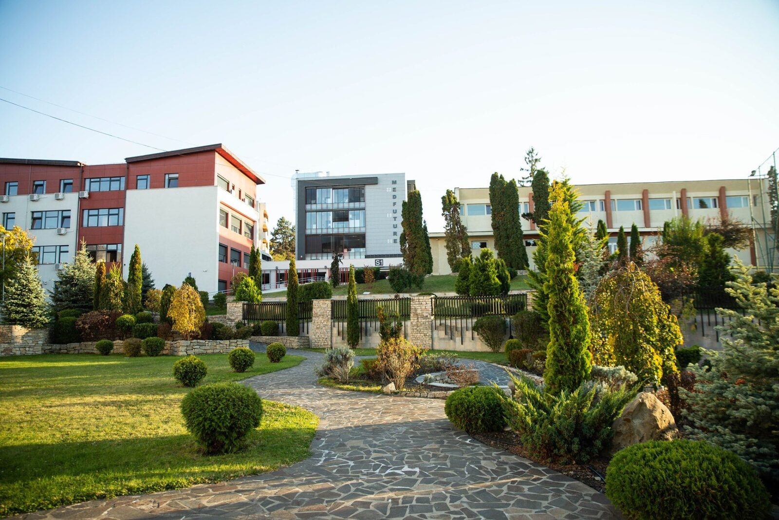 UMF Cluj, peste UBB în SCImago 2026: Medicină, locul 2 în România