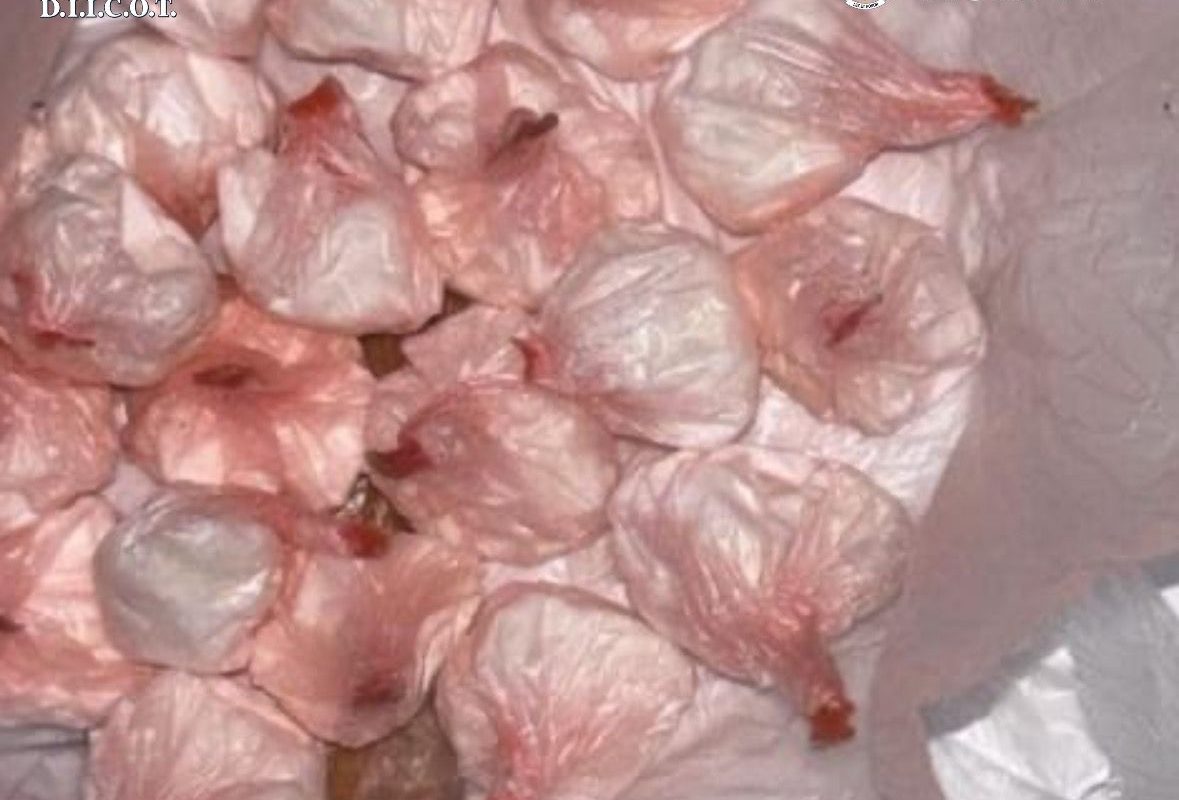 Craiova: Traficant prins cu cocaină în mașină, în urma controlului