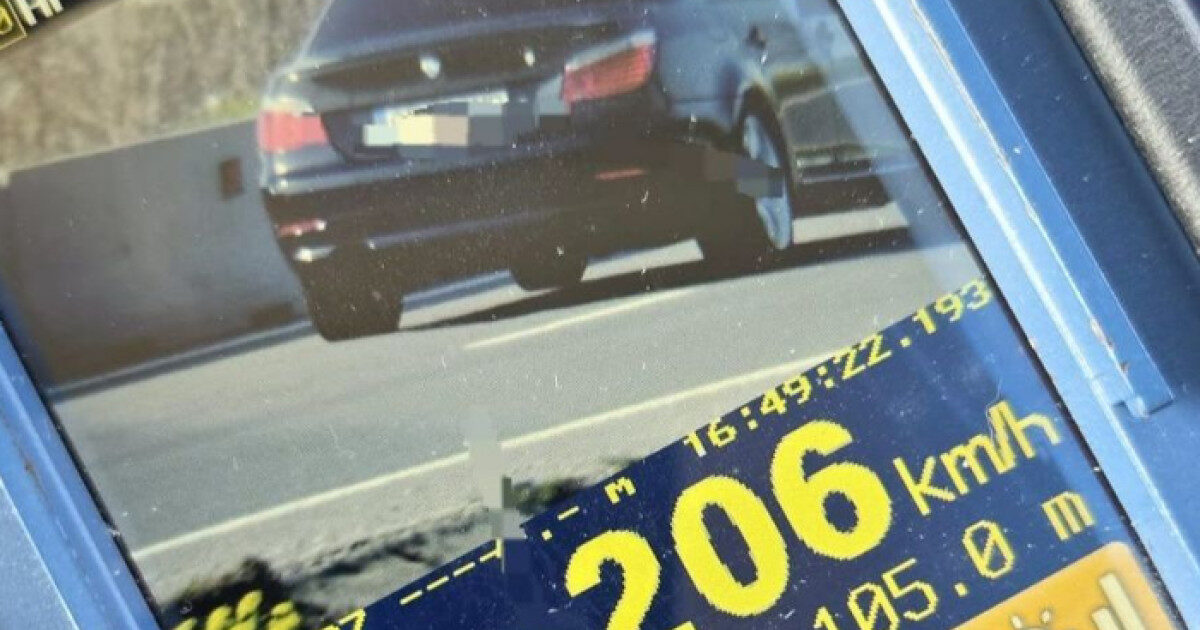 Șofer, prins cu 206 km/h pe DN! Poliția: „Se cred pe pistă de decolare”