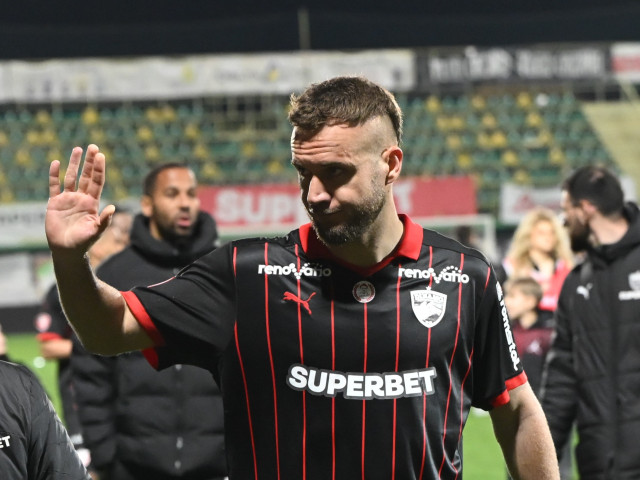 Nicolescu, convins de pușcaș: „n-a uitat fotbalul” după debutul la Dinamo