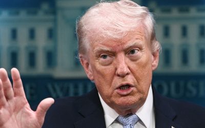 Dozens of Democrats call for Trump's removal after his Iran threats