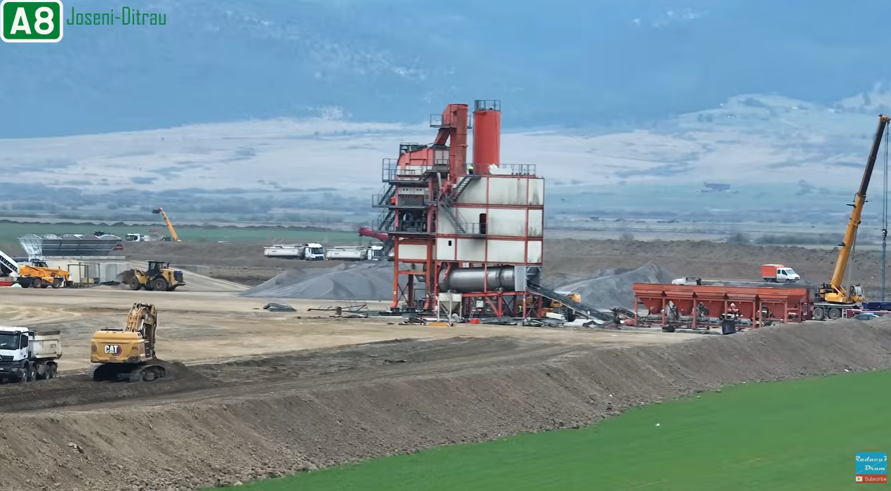 A8: Cum arată șantierul celui mai nou constructor român de autostrăzi