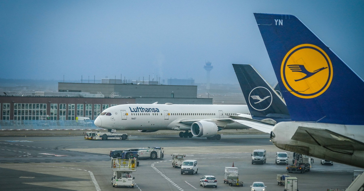 Lufthansa, măsuri drastice: 20.000 de zboruri anulate din cauza prețului carburanților