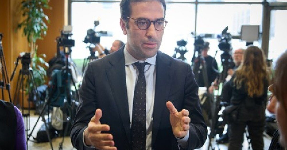 Spania și alte patru cer comisiei UE o taxă suplimentară pentru giganții energetici