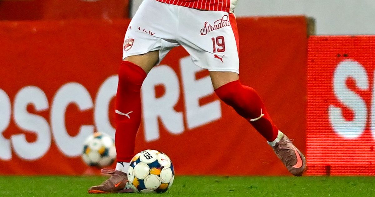 Mazilu, criticat dur de Kopic: „A călcat mingea și a centrat prin spate!”