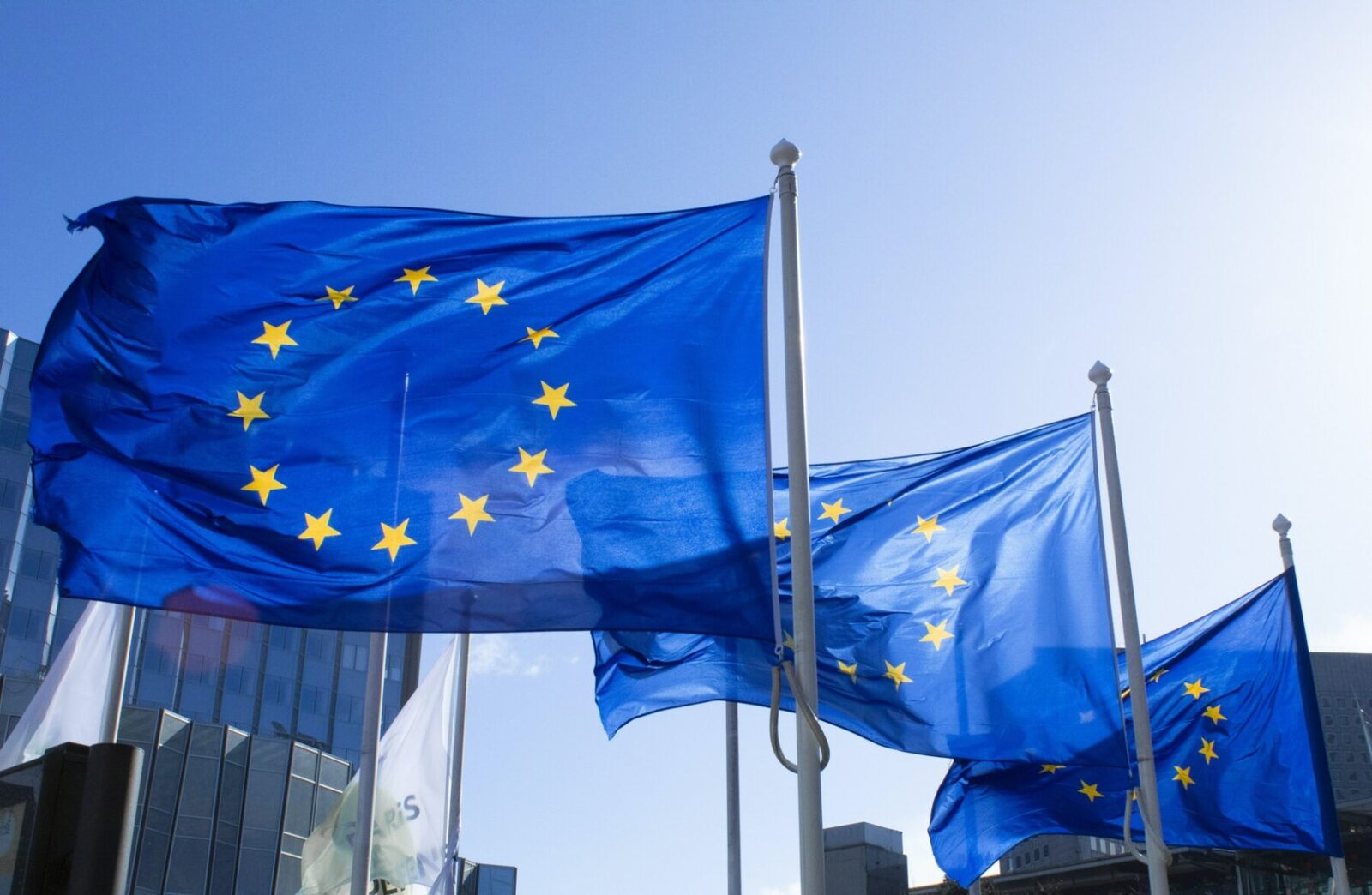 Delegația UE, la Budapesta: Negocieri cu Peter Magyar pentru 30 mld. Euro